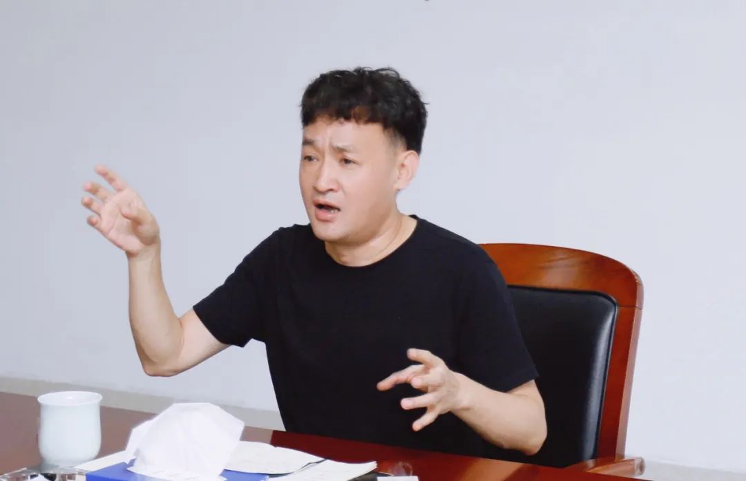 繼往開來 · 再創(chuàng)輝煌 | 花花牛乳業(yè)集團召開9月營銷、養(yǎng)殖及飼料月度經(jīng)營工作會議