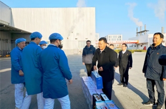 春節(jié)送溫暖，慰問(wèn)暖人心丨集團(tuán)黨委書(shū)記、董事長(zhǎng)慰問(wèn)春節(jié)期間堅(jiān)守崗位的一線職工